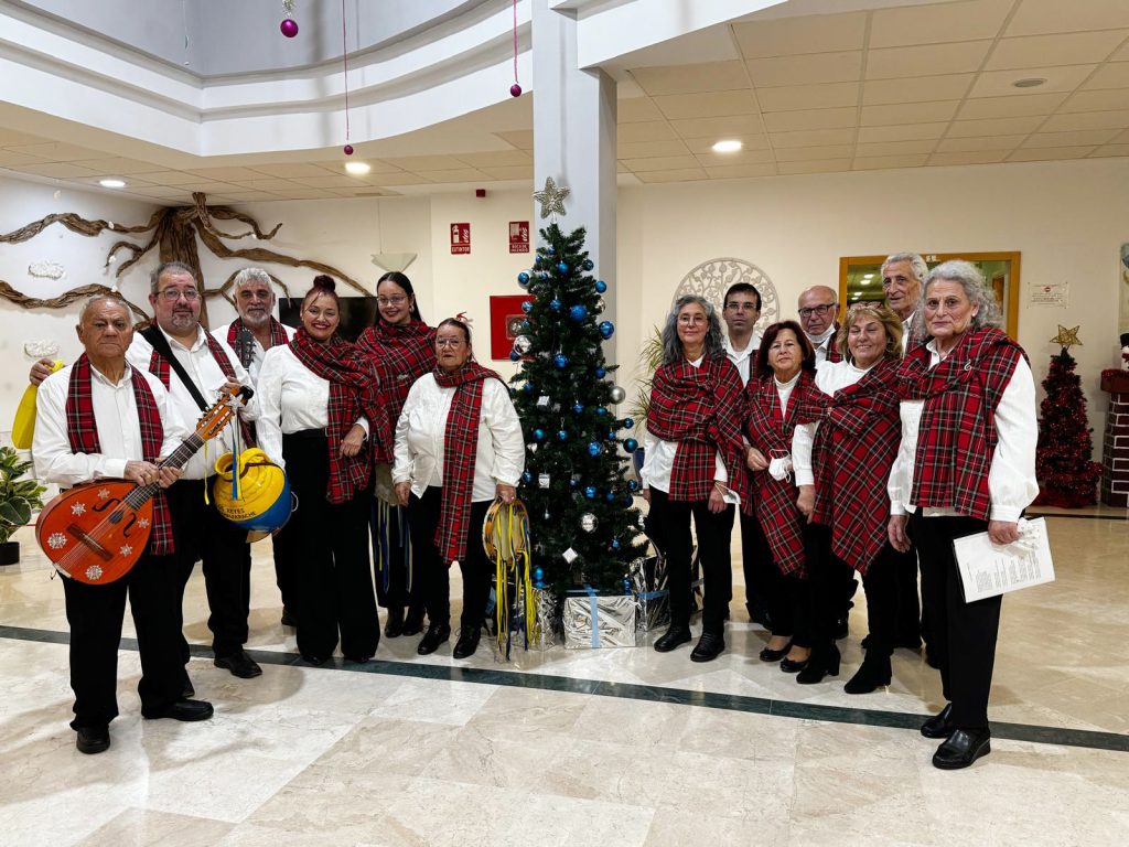 Navidad compartida: postales, música y encuentros que unen generaciones