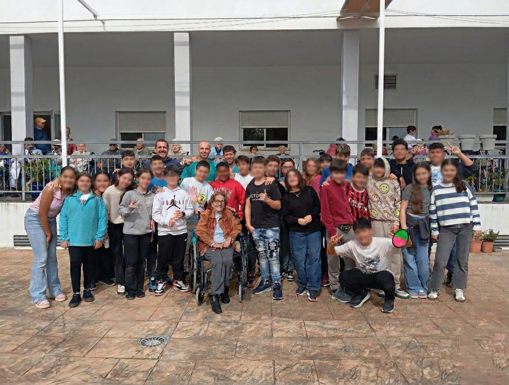 Juventud y experiencia unidas por la petanca: celebramos el Día de Andalucía con el IES Severo Ochoa